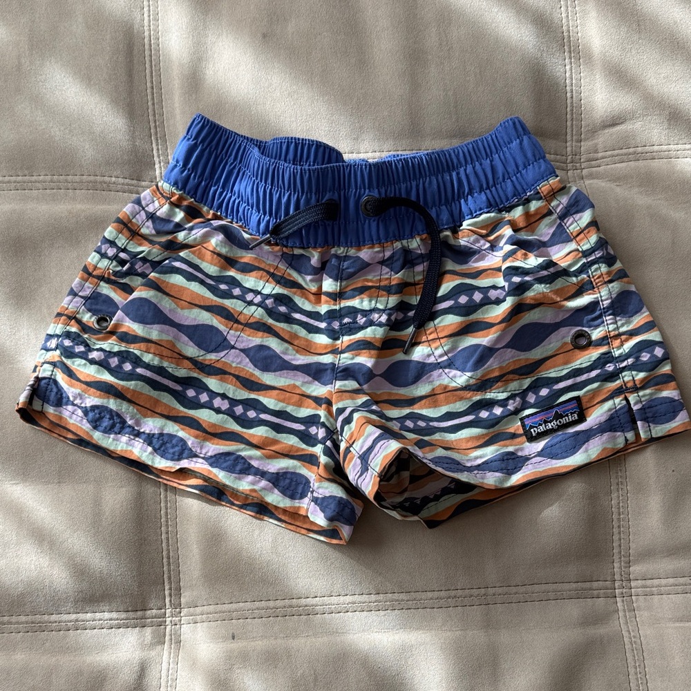Patagonia Costa Rica Baggies Kids Wave Patterned Shorts - Blue and Orange